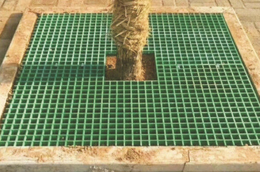 L'albero rispettoso dell'ambiente pianta i pannelli della grata di FRP per suolo di riparazione e polvere di riduzione