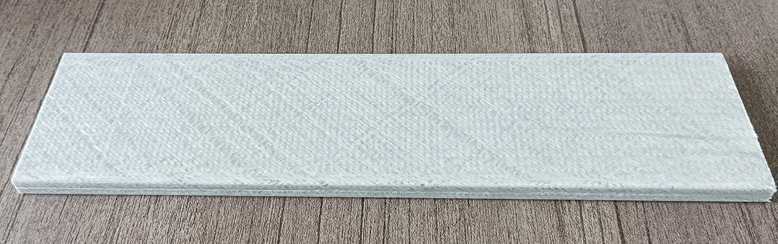 Fabbricazione in fibra di vetro grigio antiscivolo Frp Flat Bar Frp Strips FRP Pultruded Rectangular Bar